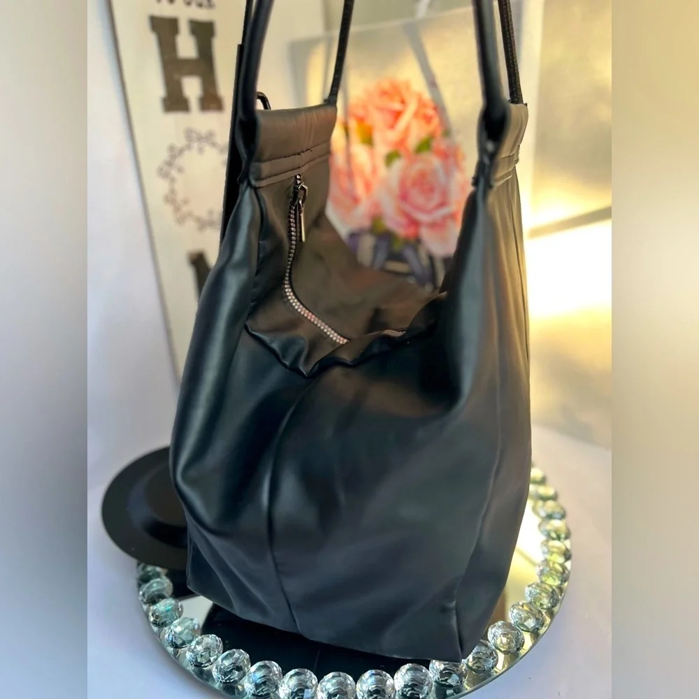 Pixie Mood Stella black Vegan Leather Large Size Purse